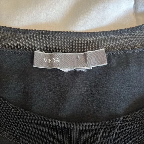 • Vince Silk Shift Dress
• Black
• Sleeveless with Crew Neck. Party office  wear - Picture 9 of 15